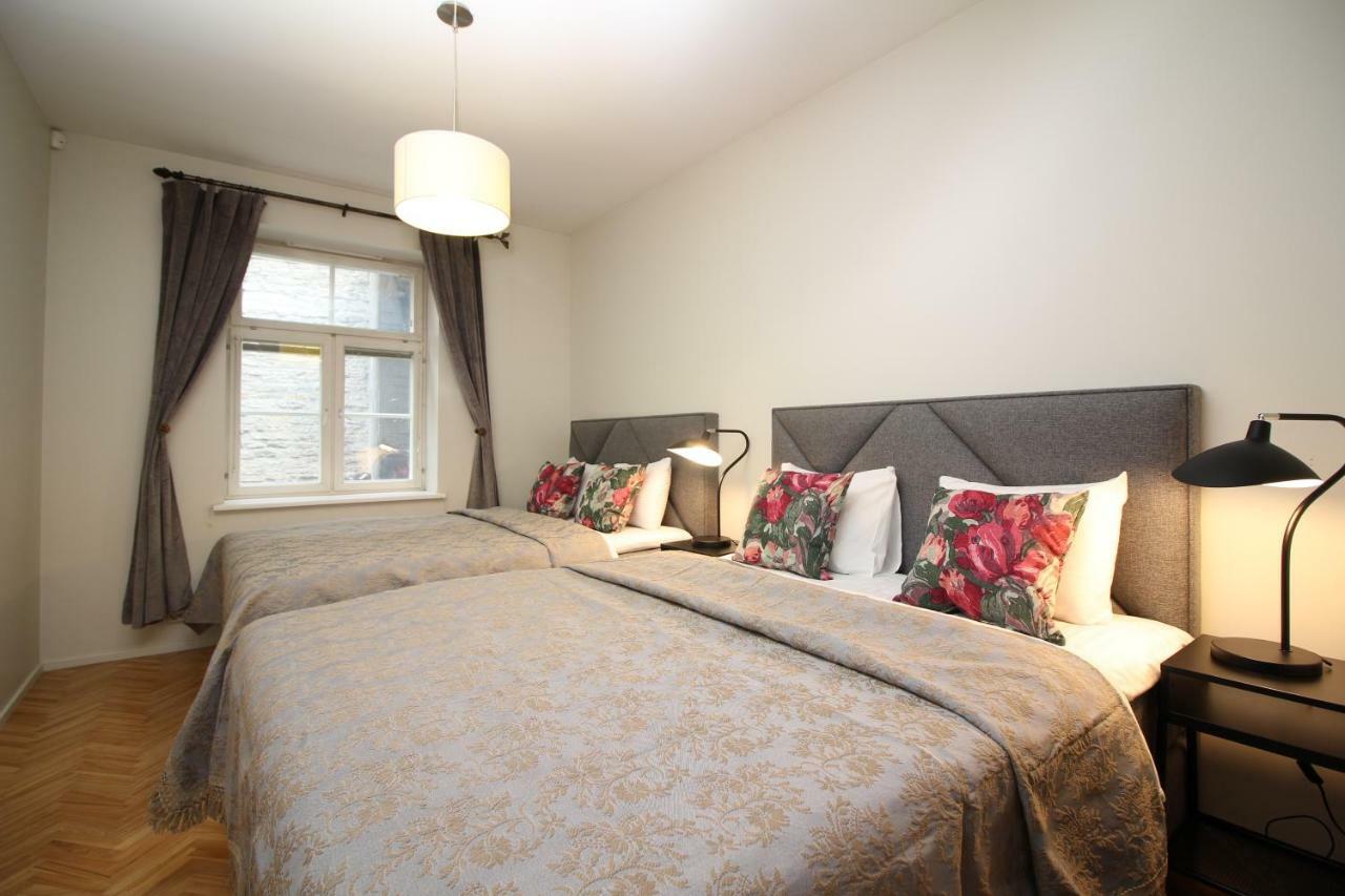 Tallinn City Apartments 4 Bedroom With Sauna And 2 Bathroom Buitenkant foto